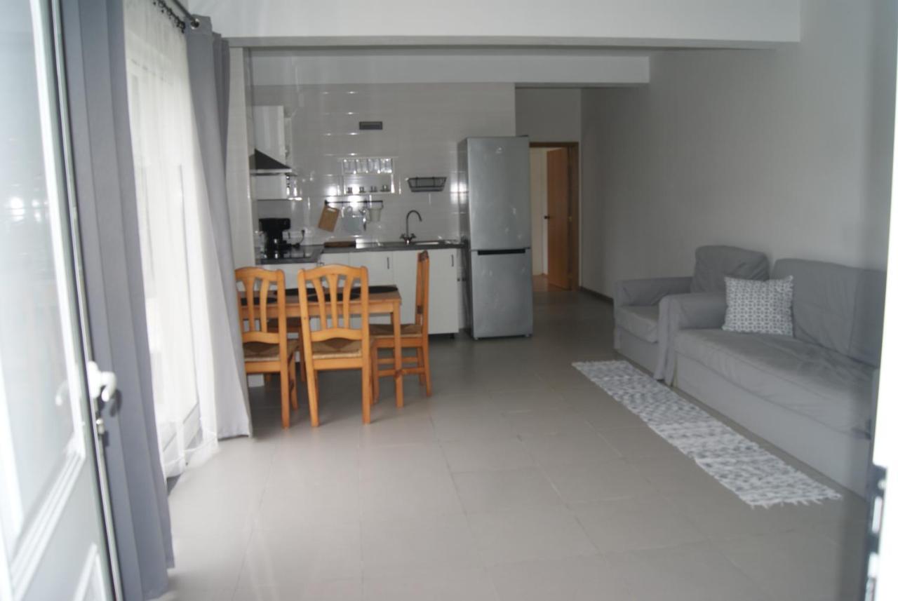 Apartamentos Praia Do Almoxarife Орта Екстер'єр фото